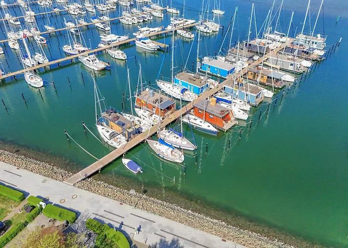 Casa de Férias Hausboot - Meeresbrise Heiligenhafen
